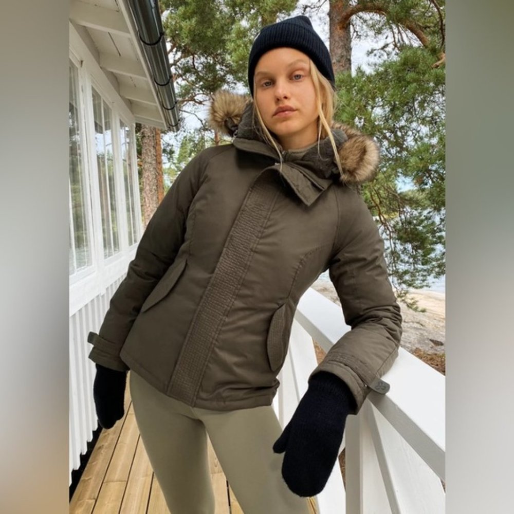 TNA The Summit Parka Winter Coat